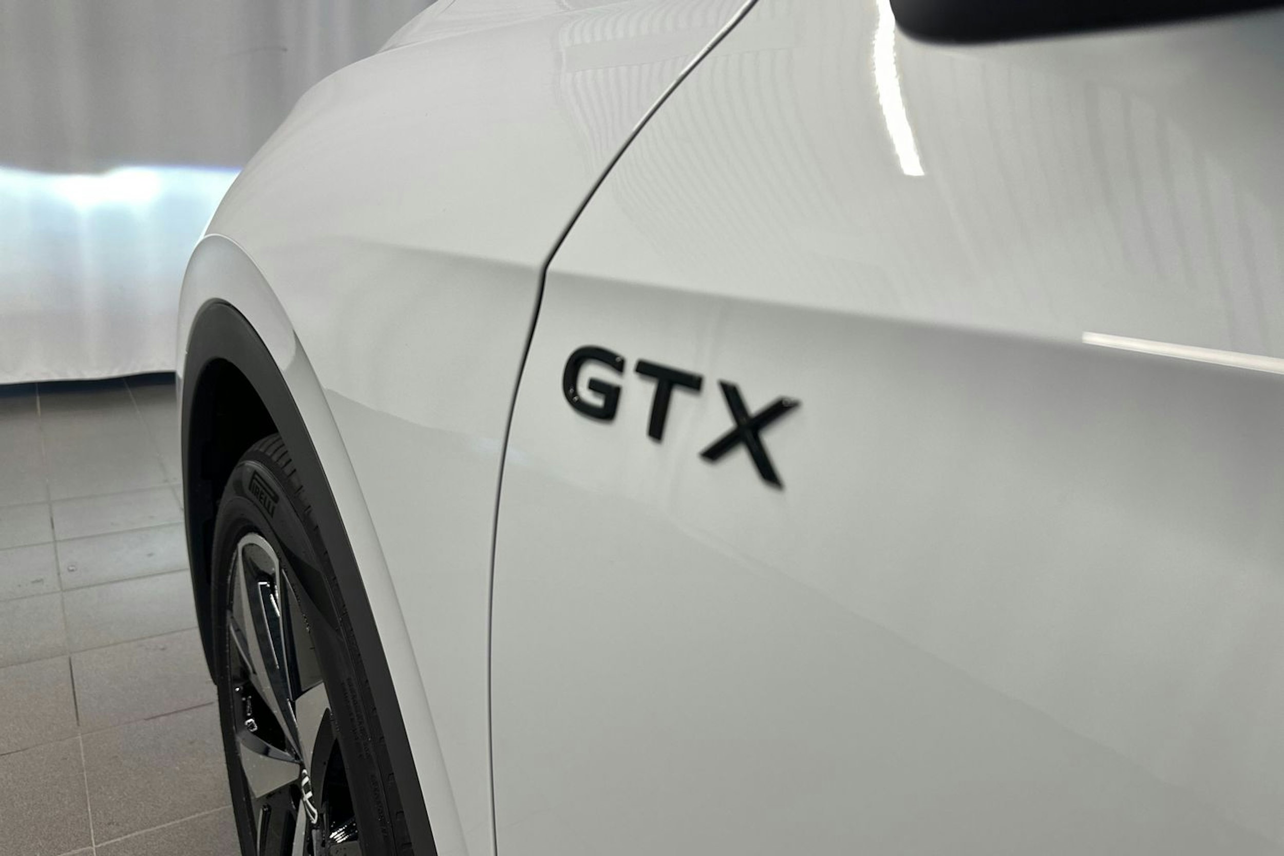 valkoinen Volkswagen ID.5 2026 kuva 38.