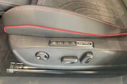 valkoinen Volkswagen ID.5 2026 kuva 12.