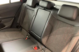 punainen Volkswagen ID.5 2026 kuva 8.
