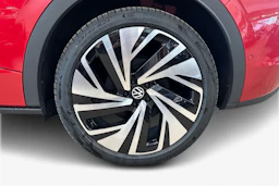 punainen Volkswagen ID.5 2026 kuva 9.