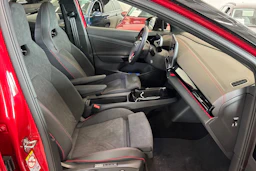punainen Volkswagen ID.5 2026 kuva 21.