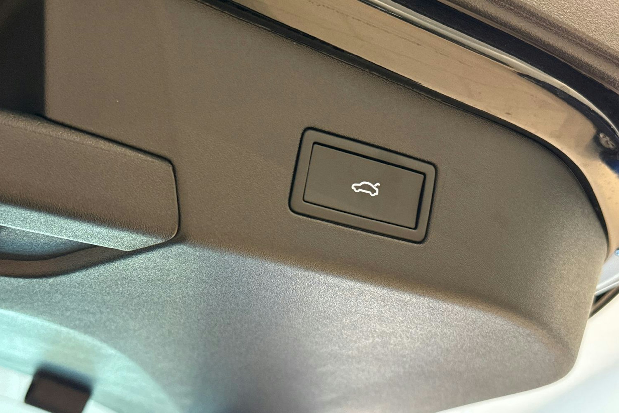 met. musta Volkswagen ID.5 2026 kuva 12.