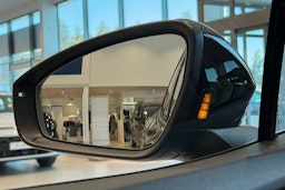 met. musta Volkswagen ID.5 2026 kuva 31.