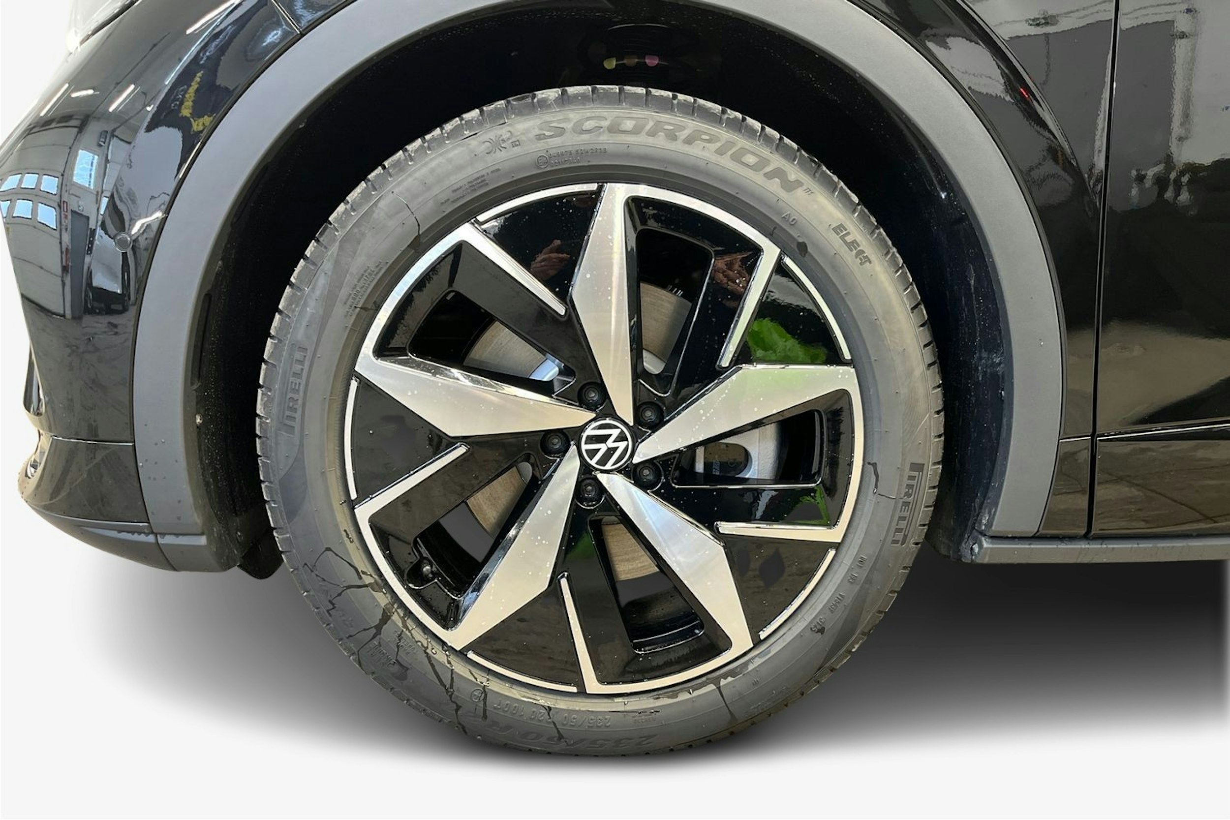 musta Volkswagen ID.5 2026 kuva 9.