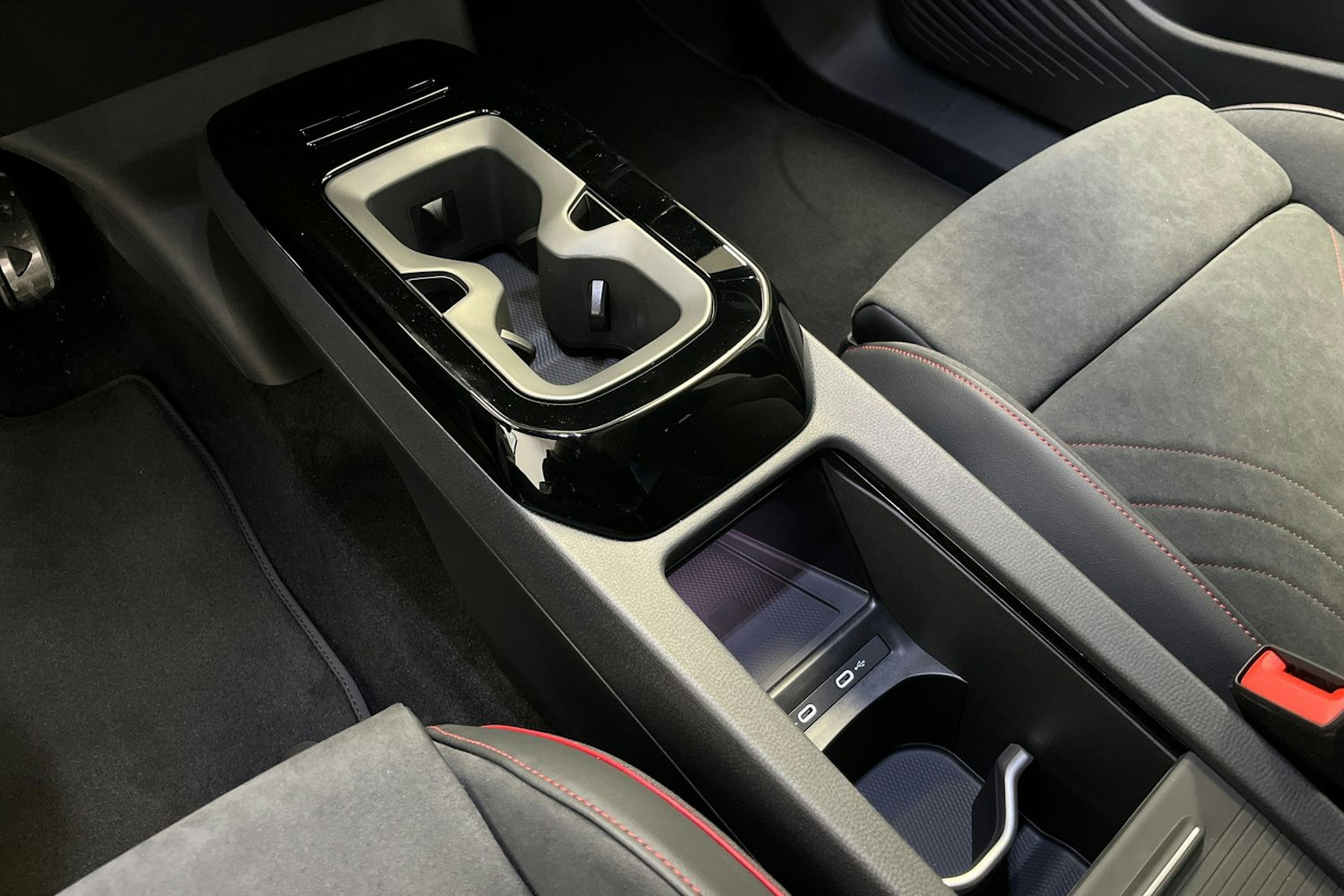 musta Volkswagen ID.5 2026 kuva 13.