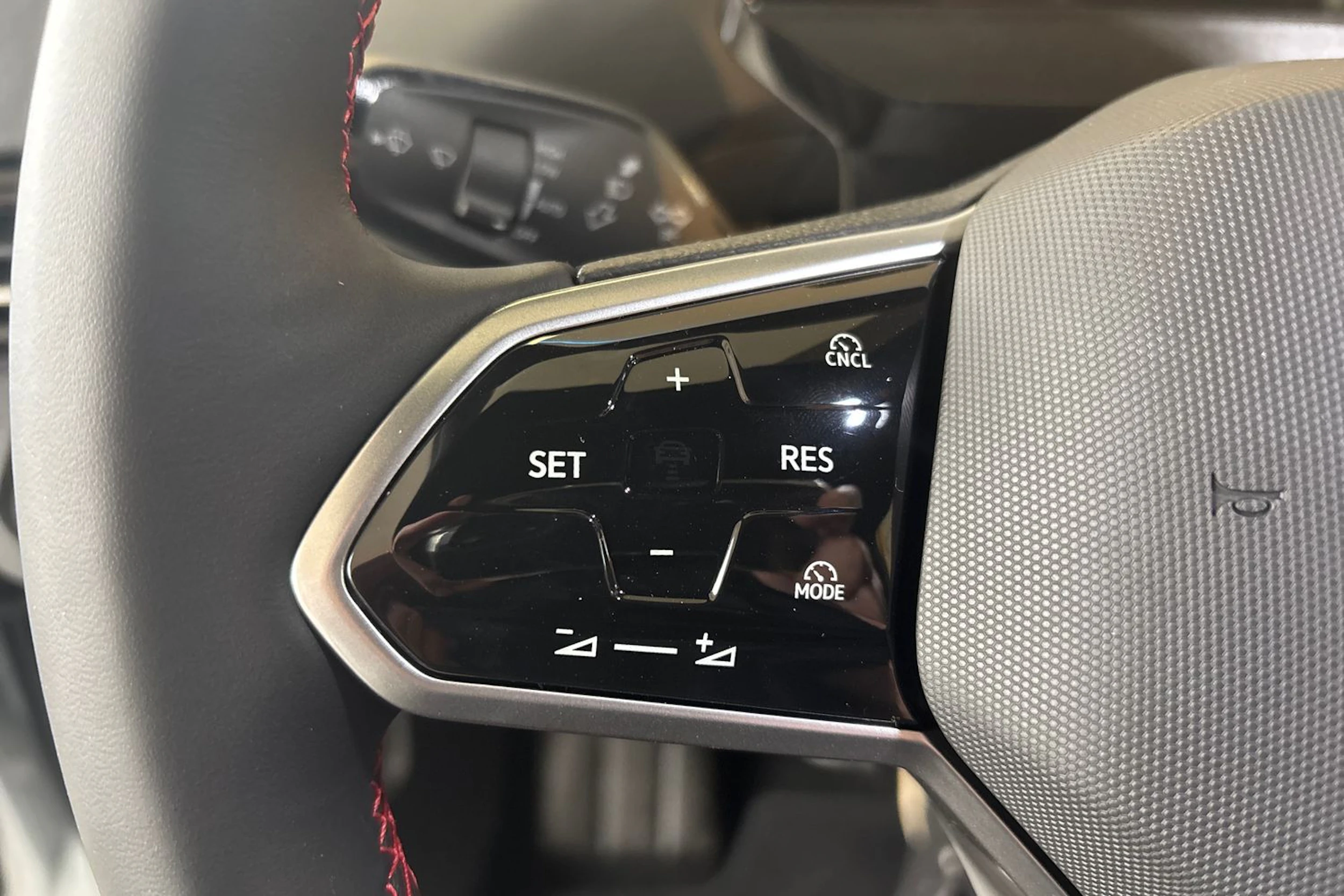 harmaa Volkswagen ID.5 2026 kuva 12.