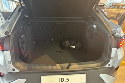 harmaa Volkswagen ID.5 2026 kuva 24.
