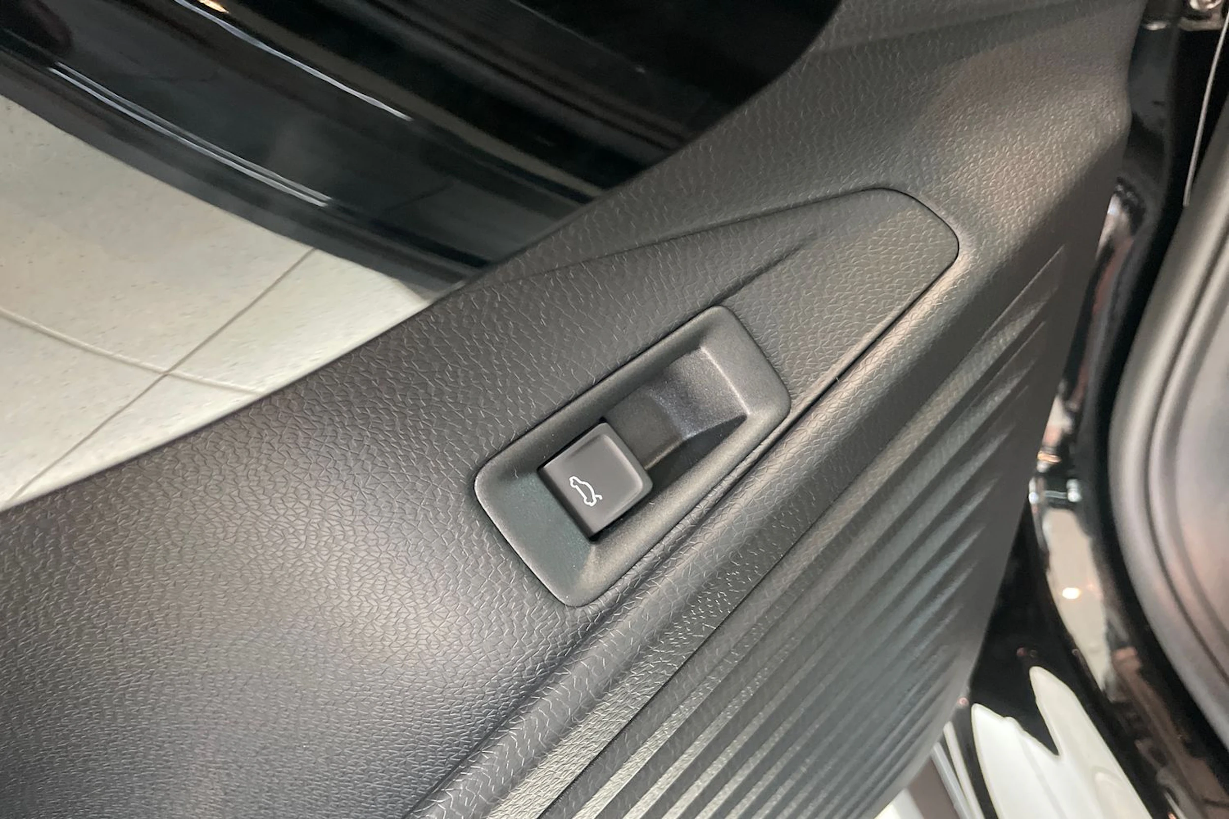 musta Volkswagen ID.5 2026 kuva 12.