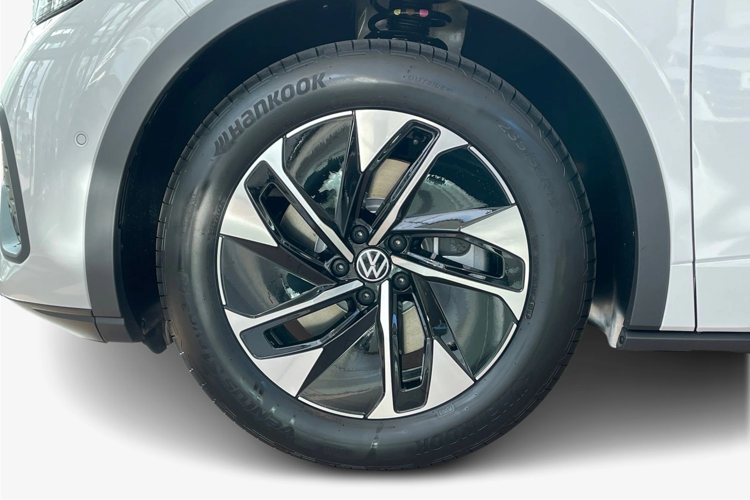 valkoinen Volkswagen ID.5 2026 kuva 9.