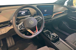 punainen Volkswagen ID.5 2026 kuva 6.