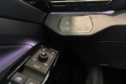 punainen Volkswagen ID.5 2026 kuva 15.