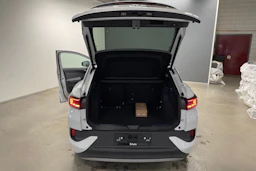 valkoinen Volkswagen ID.5 2026 kuva 15.