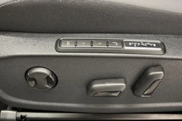 met. musta Volkswagen ID.5 2027 kuva 12.