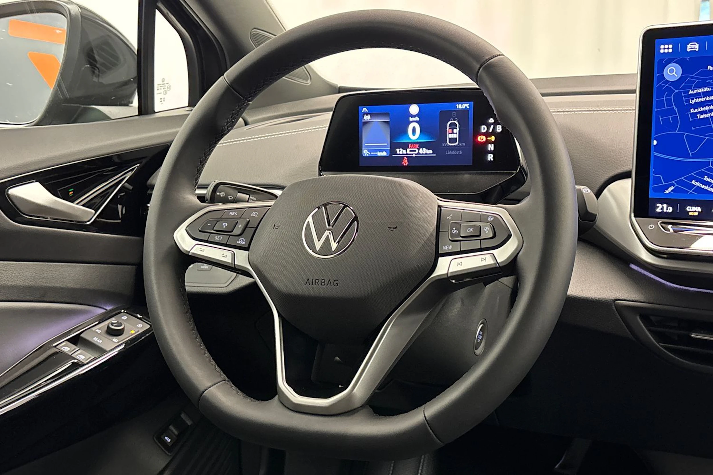 met. musta Volkswagen ID.5 2027 kuva 13.