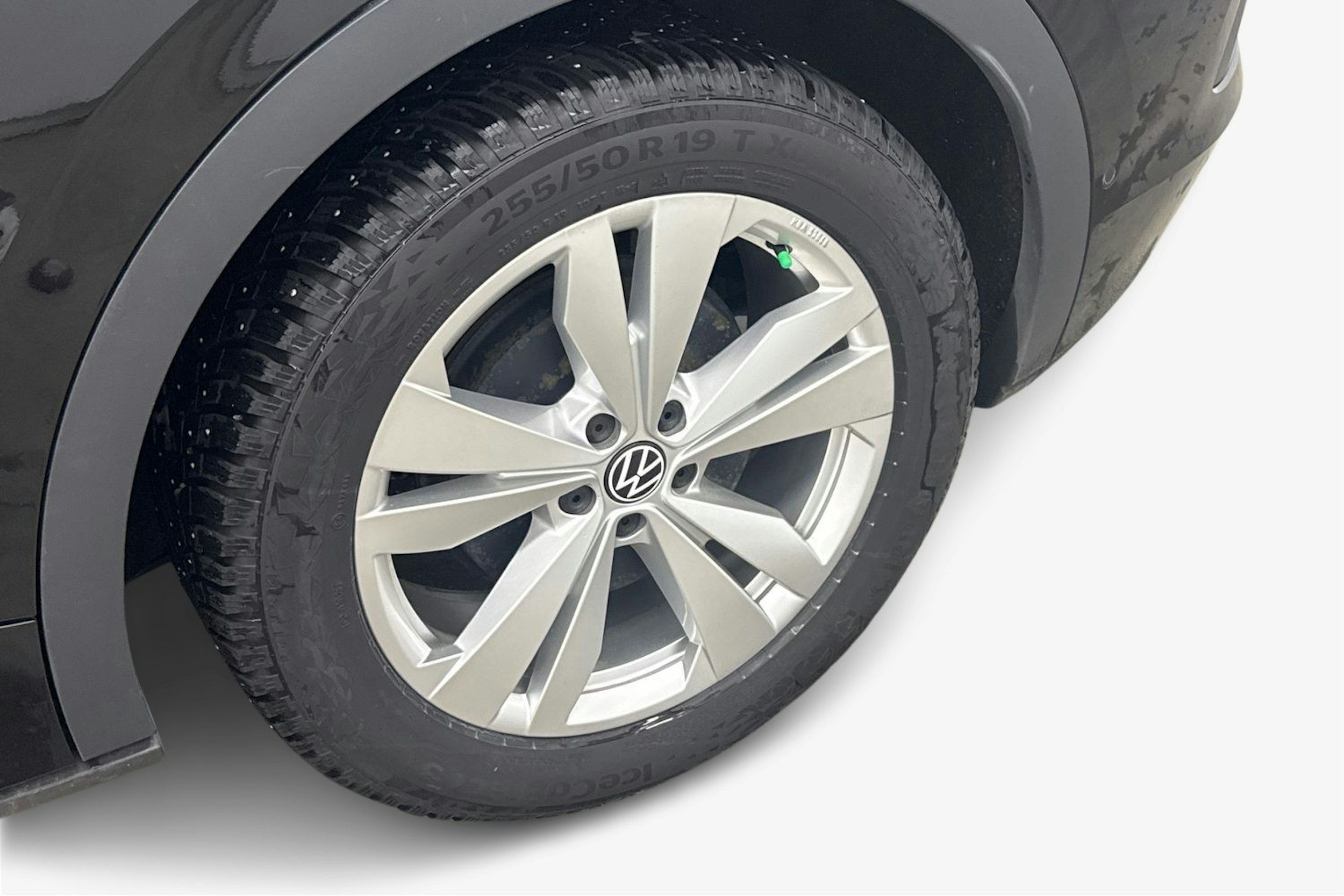 Musta Volkswagen ID.5 2023 kuva 11.