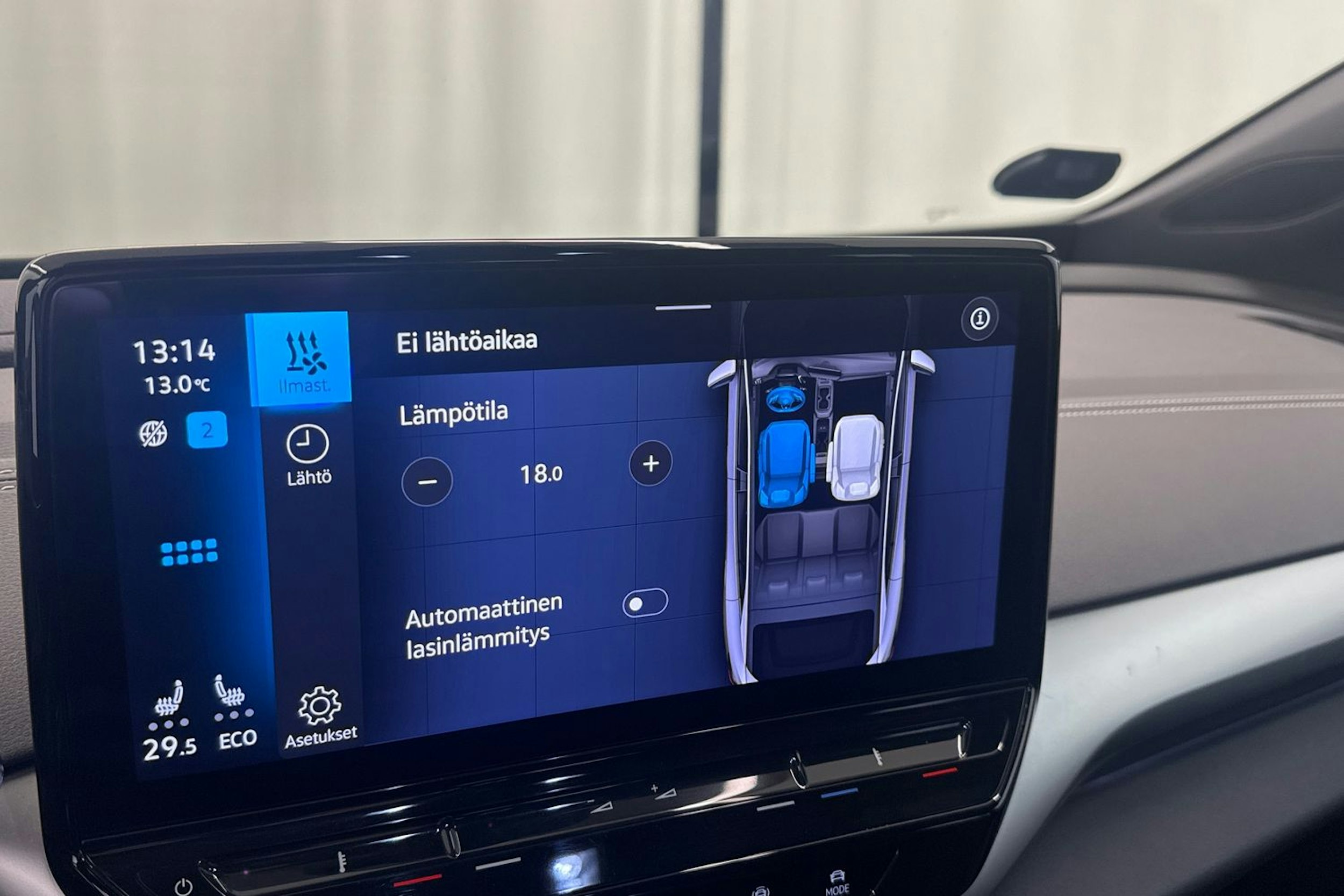 Musta Volkswagen ID.5 2023 kuva 19.