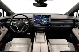 sininen Volkswagen ID.7 2023 kuva 9.