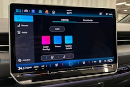 sininen Volkswagen ID.7 2023 kuva 33.