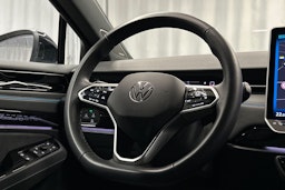 valkoinen Volkswagen ID.7 2024 kuva 15.