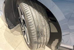met. sininen Volkswagen ID.7 2025 kuva 13.