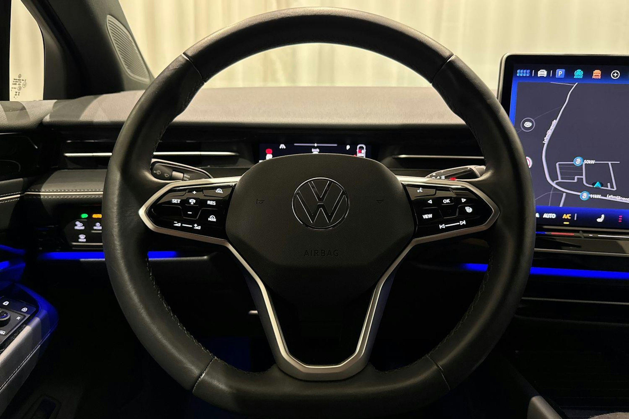 met. sininen Volkswagen ID.7 2025 kuva 21.