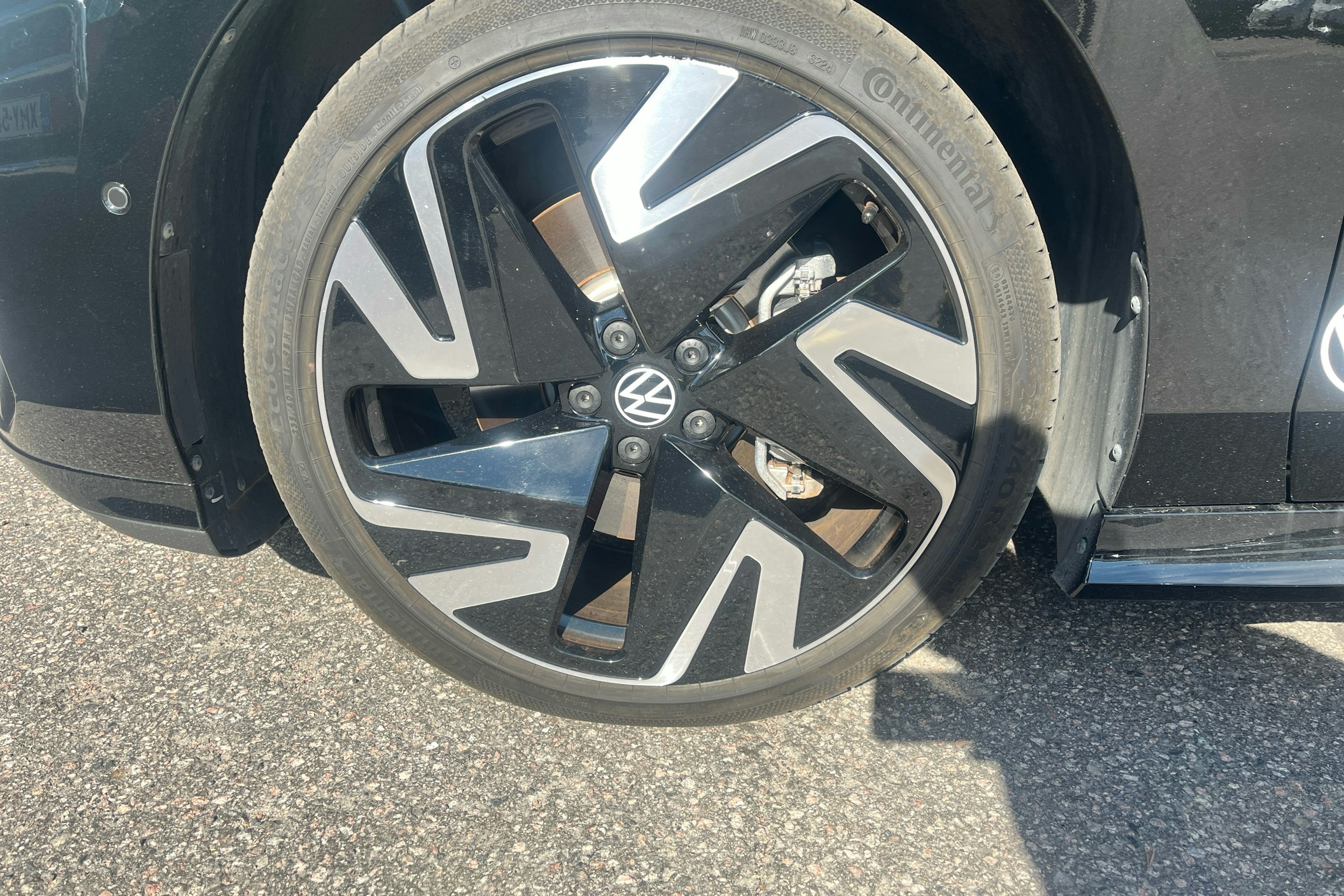 musta Volkswagen ID.7 2024 kuva 9.