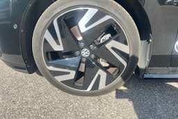 musta Volkswagen ID.7 2024 kuva 9.