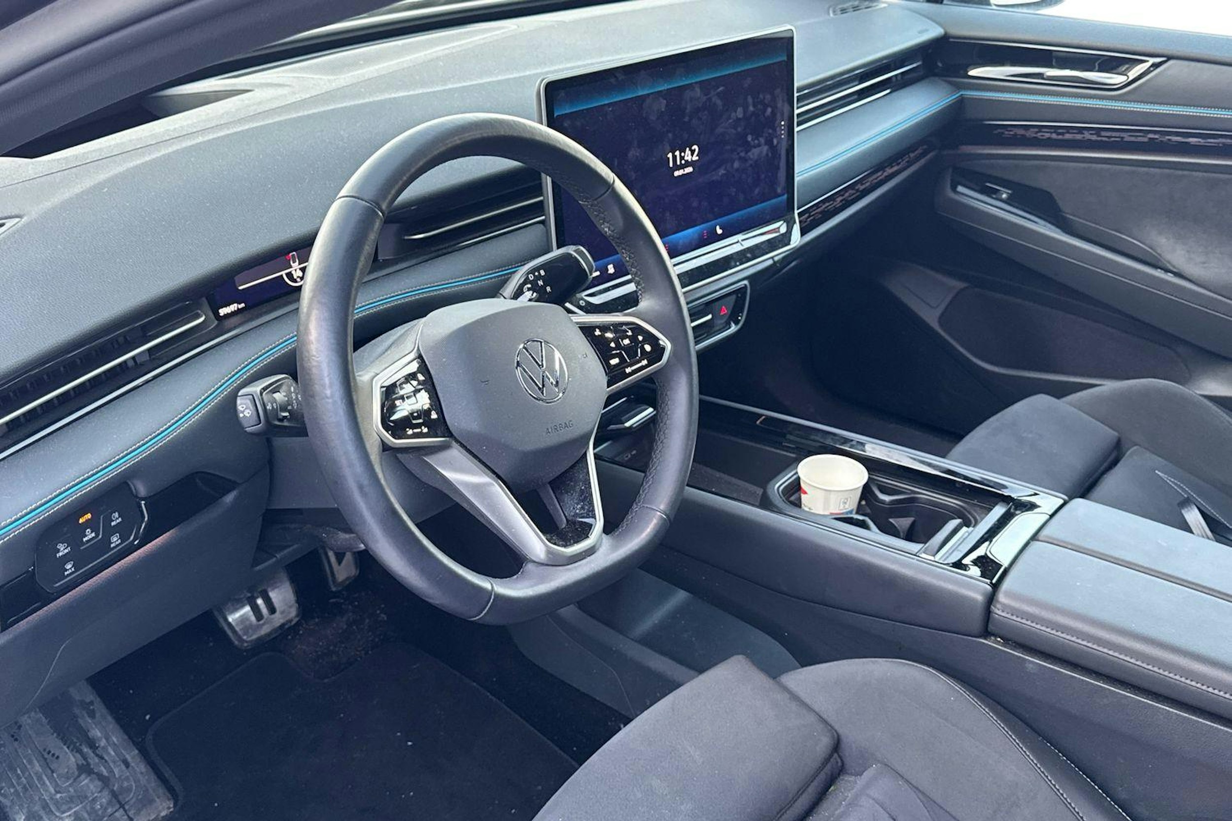 met. musta Volkswagen ID.7 2024 kuva 3.