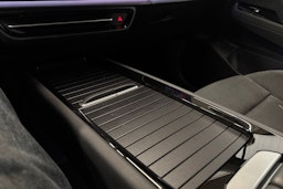 met. musta Volkswagen ID.7 2024 kuva 26.