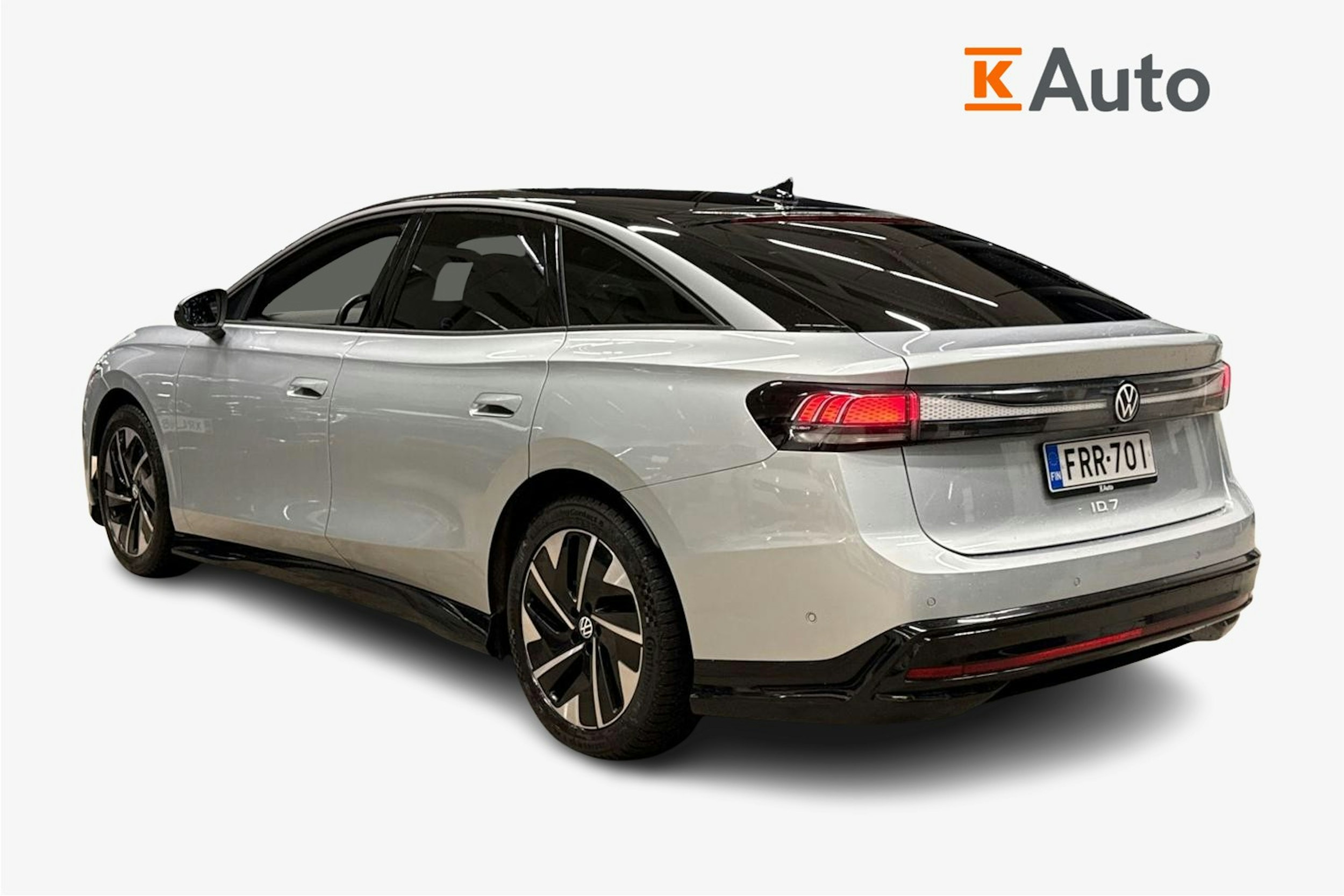 harmaa Volkswagen ID.7 2024 kuva 2.