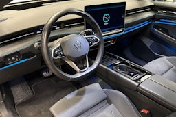 harmaa Volkswagen ID.7 2024 kuva 3.