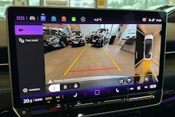 harmaa Volkswagen ID.7 2024 kuva 19.