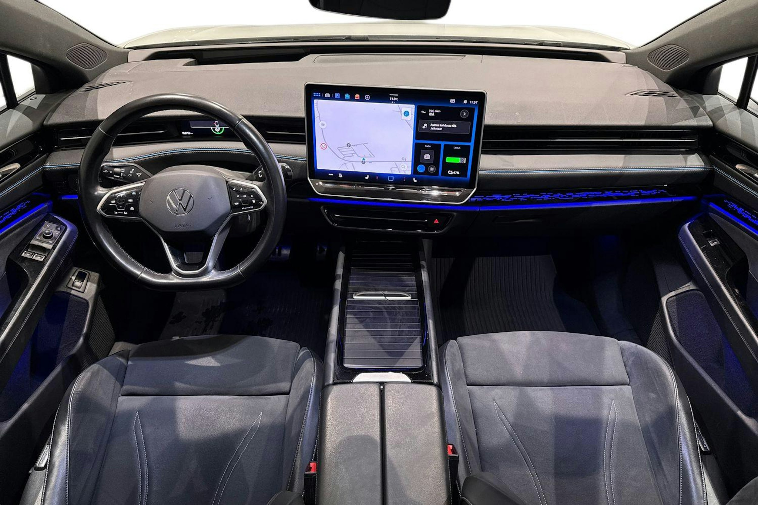 valkoinen Volkswagen ID.7 2024 kuva 9.