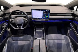 valkoinen Volkswagen ID.7 2024 kuva 9.