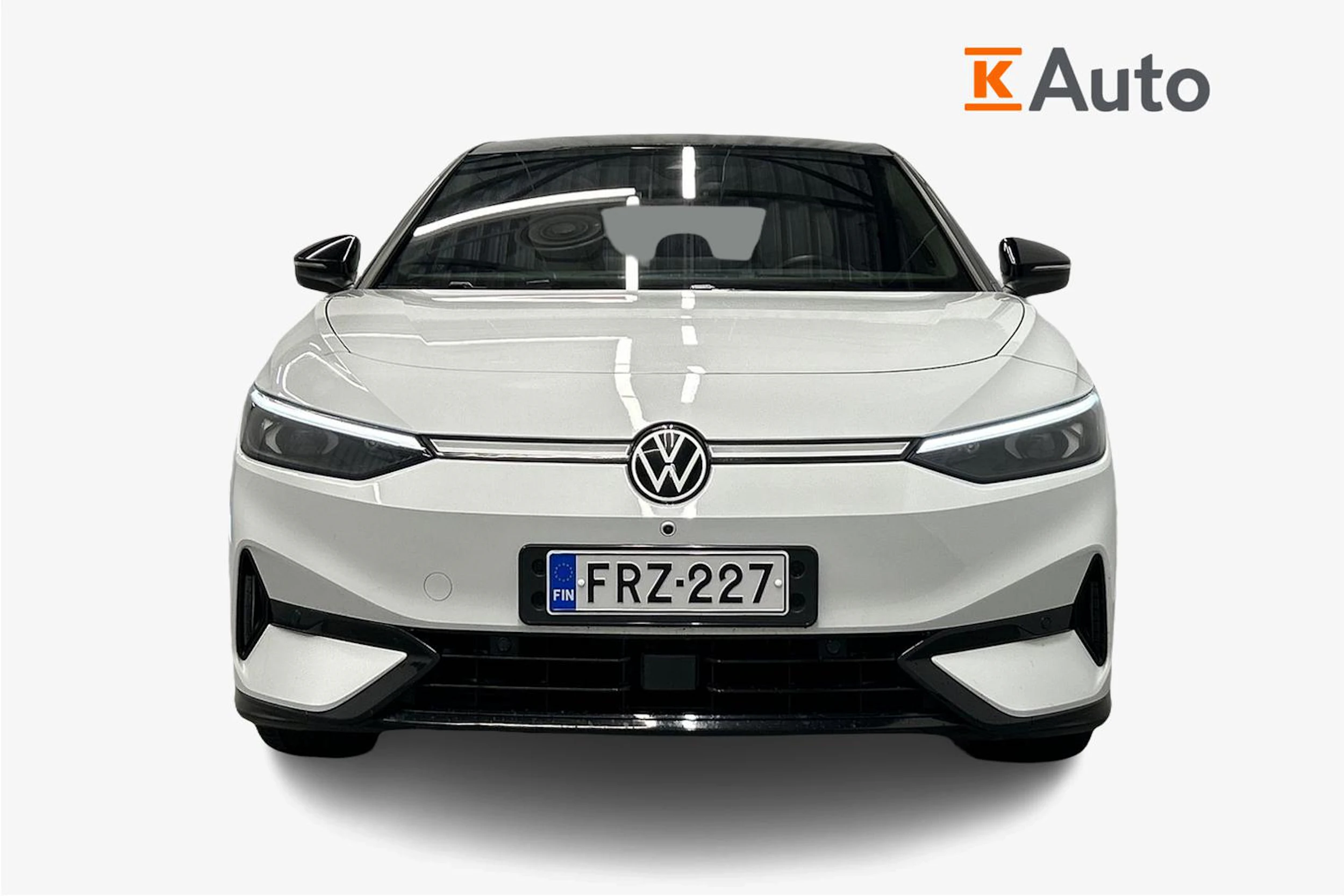 valkoinen Volkswagen ID.7 2024 kuva 4.