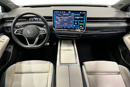 valkoinen Volkswagen ID.7 2024 kuva 7.