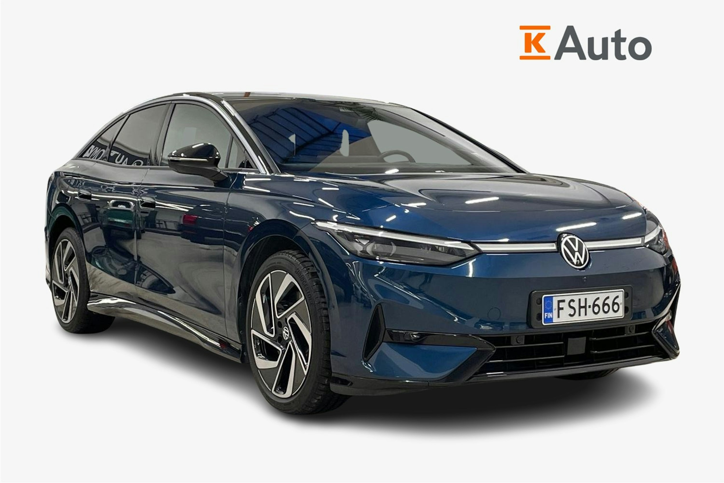 sininen Volkswagen ID.7 2024 kuva 1.