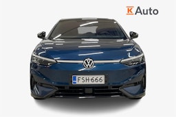 sininen Volkswagen ID.7 2024 kuva 5.