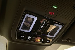 sininen Volkswagen ID.7 2024 kuva 27.