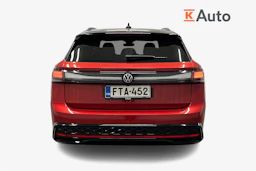 punainen Volkswagen ID.7 2024 kuva 3.