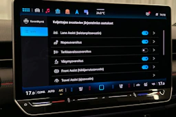 punainen Volkswagen ID.7 2024 kuva 28.