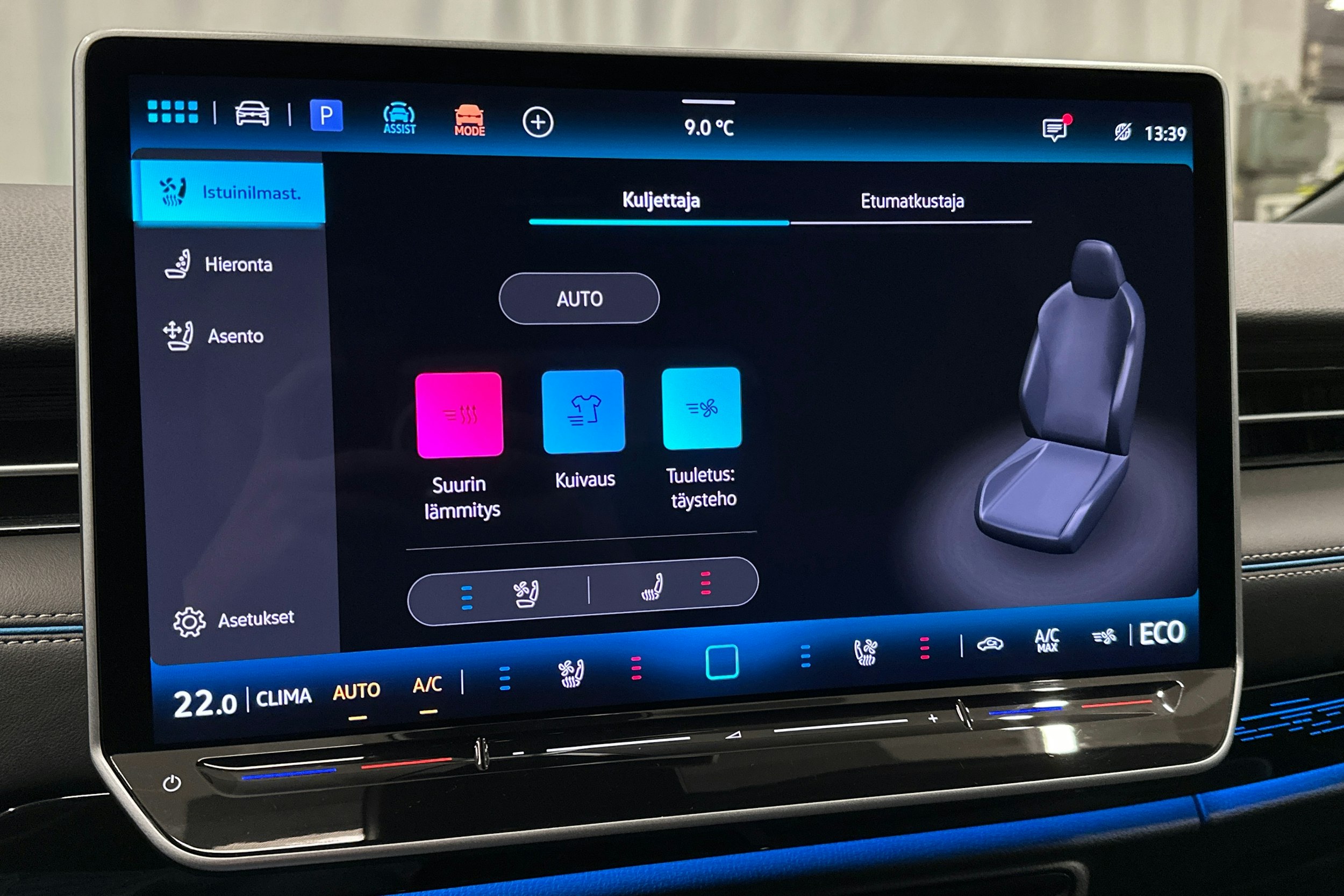 musta Volkswagen ID.7 2024 kuva 32.