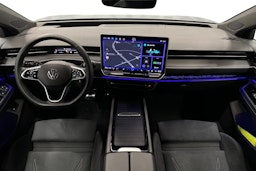 sininen Volkswagen ID.7 2024 kuva 9.