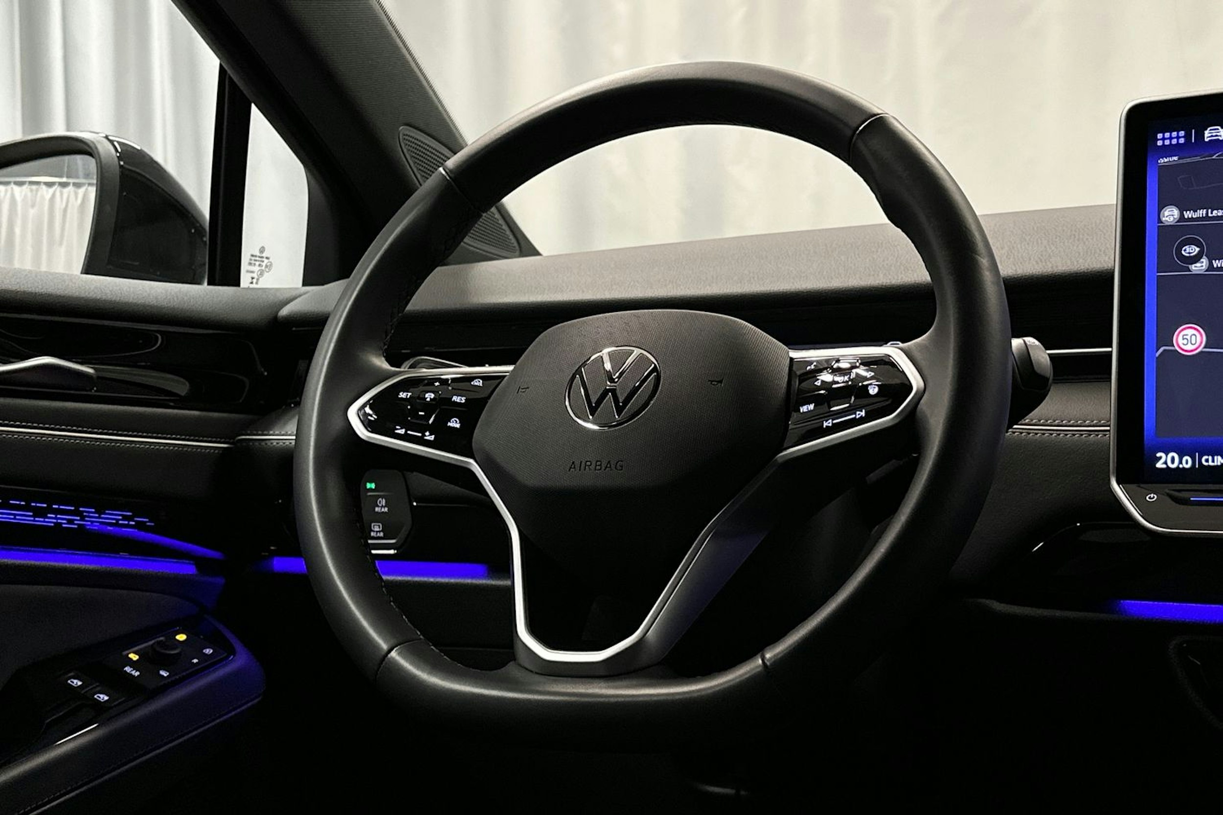 musta Volkswagen ID.7 2025 kuva 18.