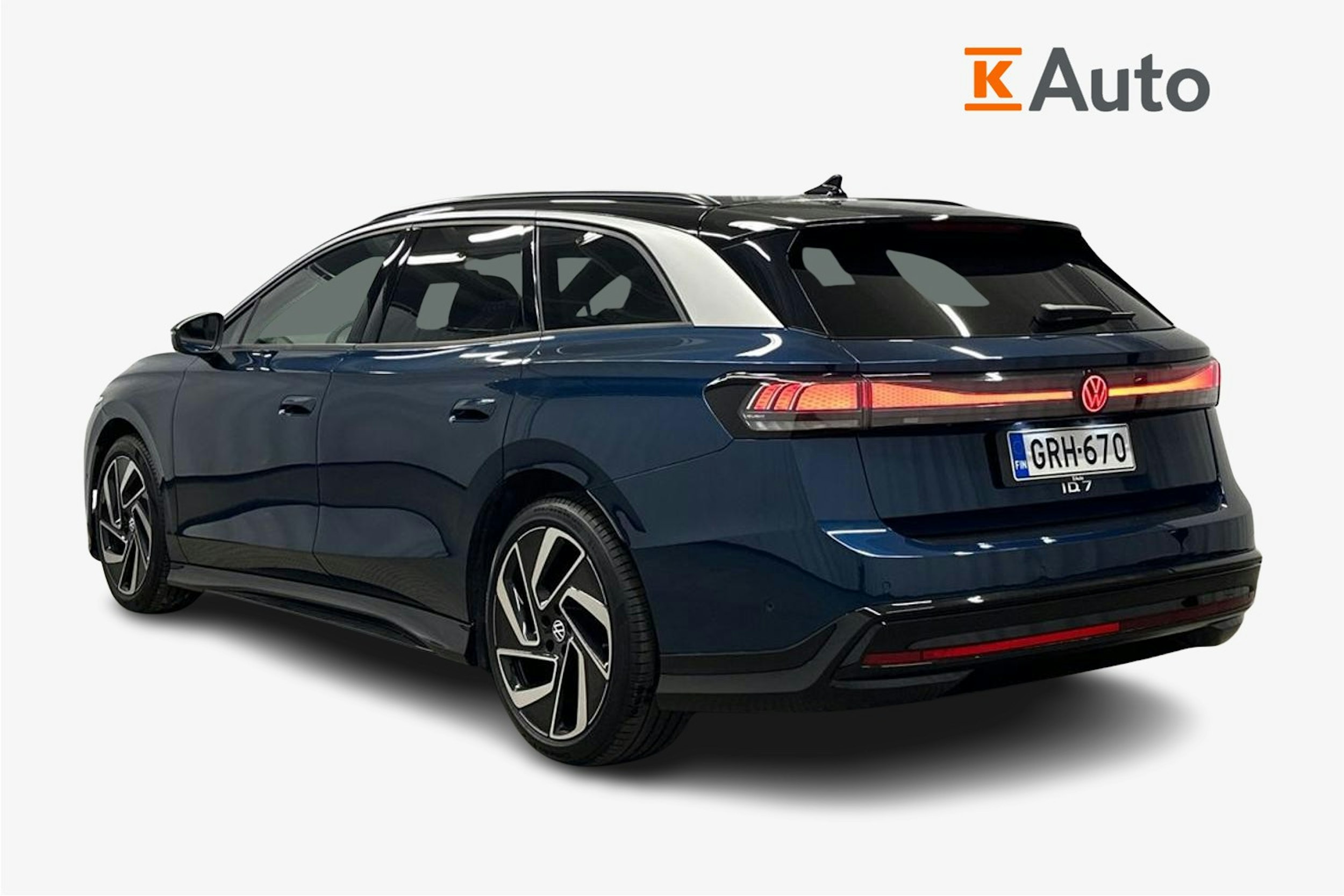sininen Volkswagen ID.7 2024 kuva 2.