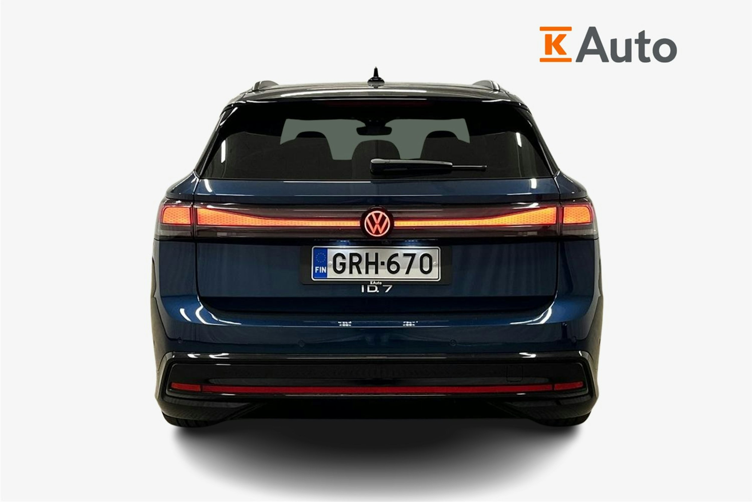 sininen Volkswagen ID.7 2024 kuva 3.