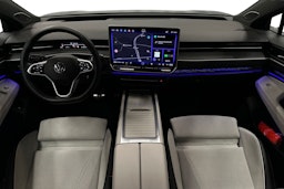 sininen Volkswagen ID.7 2024 kuva 7.