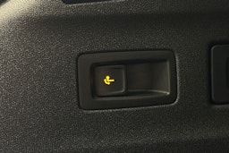 sininen Volkswagen ID.7 2024 kuva 13.