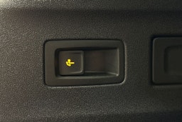 valkoinen Volkswagen ID.7 2025 kuva 16.