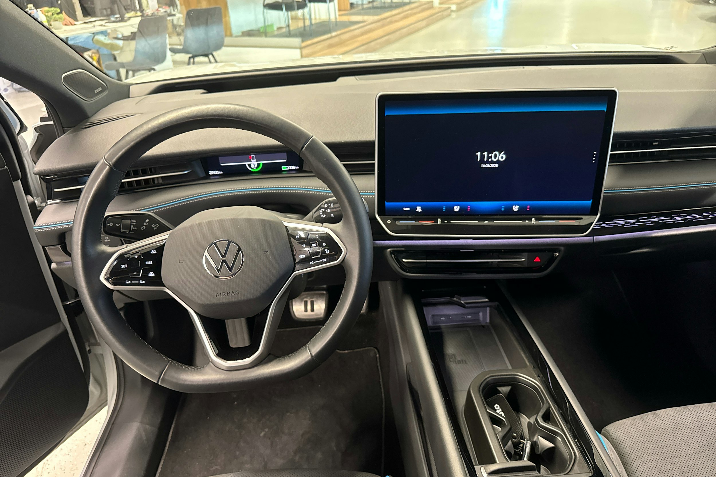 Valkoinen Volkswagen ID.7 2024 kuva 7.